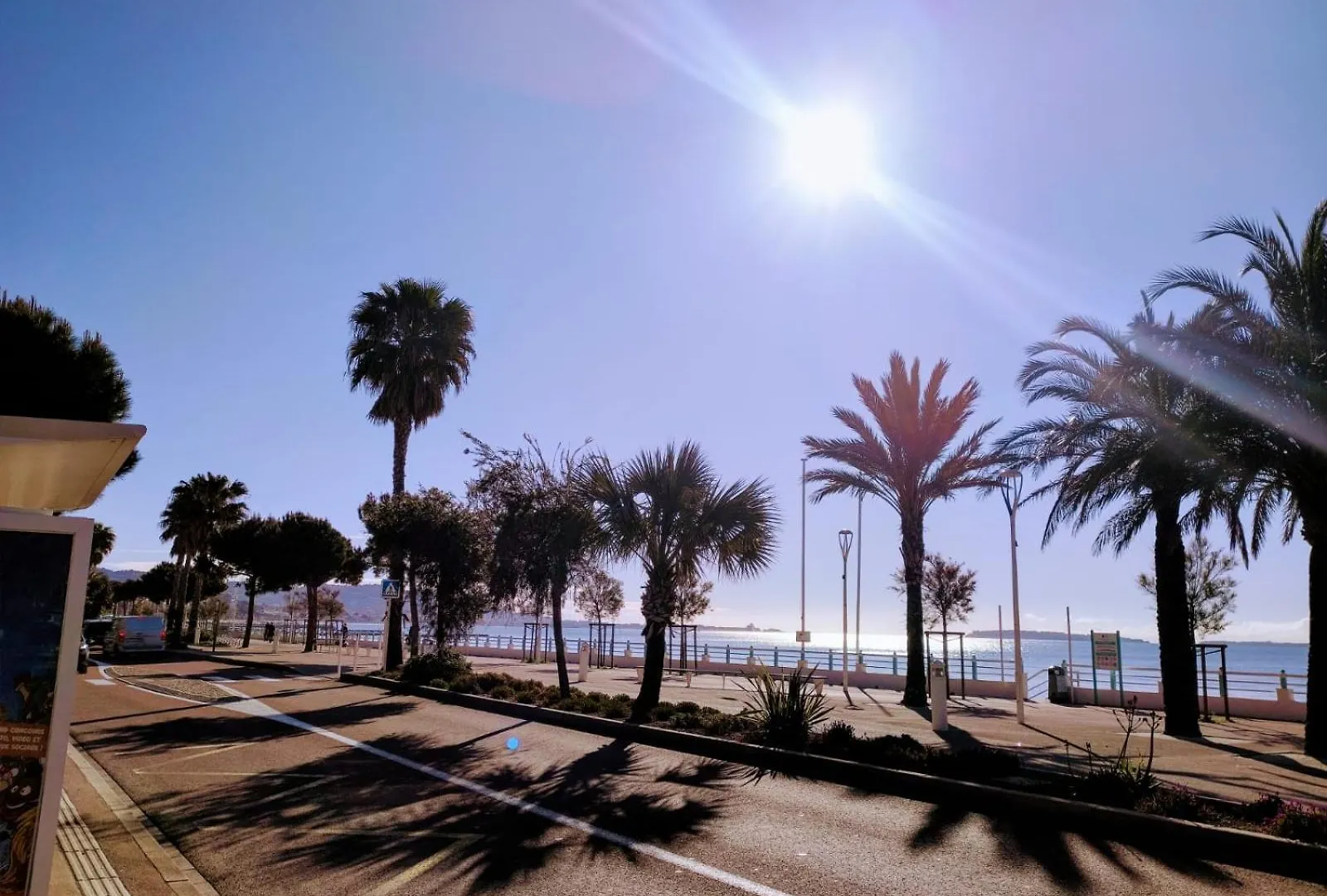 Residence Bord De Mer, Cannes Midi, Acces Direct A La Plage 0*,